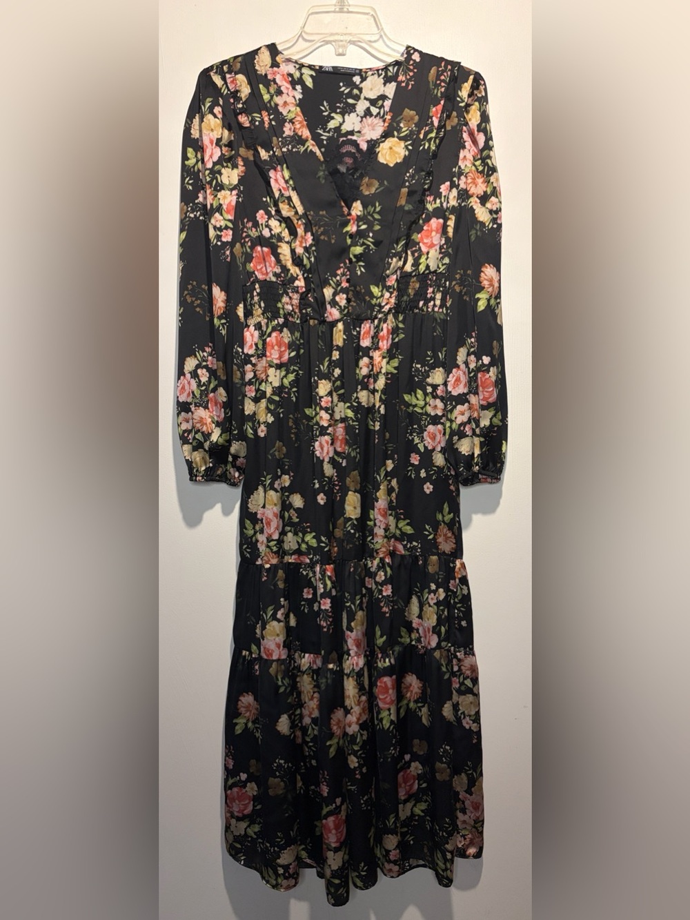 Zara Black Floral Long Sleeve Tiered Ruffle SZ M Boho Lace Witchy Cottagecore